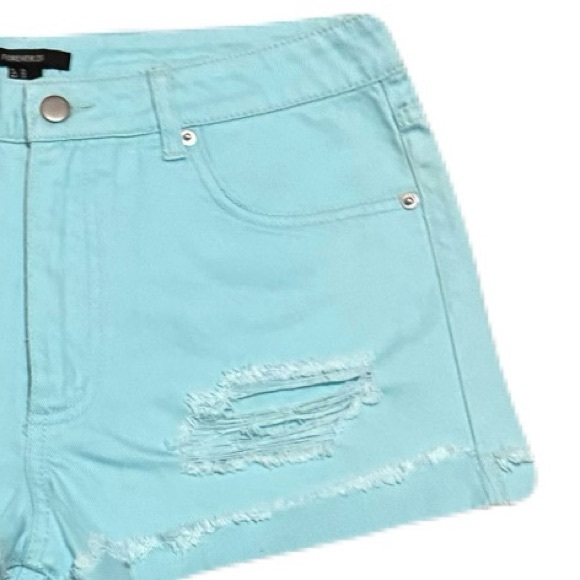 Forever 21 Mint Green Distressed/Ripped Cuffed Denim Shorts Size 30 - Picture 8 of 13